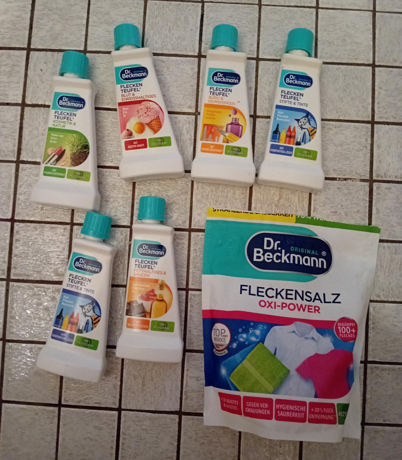 Flecken weg, Farben bleiben